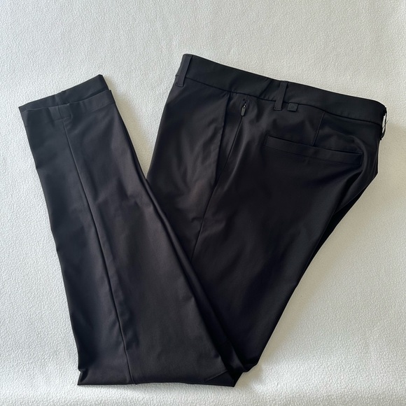 Lululemon ABC Pants Men’s Size 32 Black Flat Front Performance Stretch Logo # - Picture 1 of 9